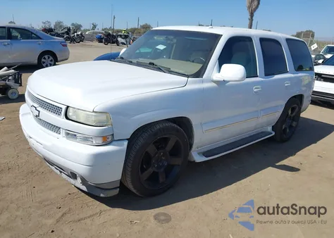 2003 Chevrolet Tahoe C1500 из США, поврежденный, VIN 1GNEC13TX3R306719